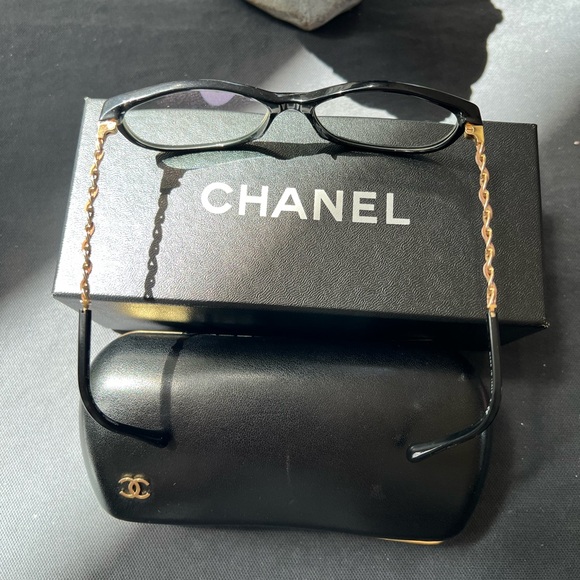 CHANEL 3221-Q Beige Leather Glasses Frames Chain Link EUC Italy Emma Watson - Picture 15 of 16